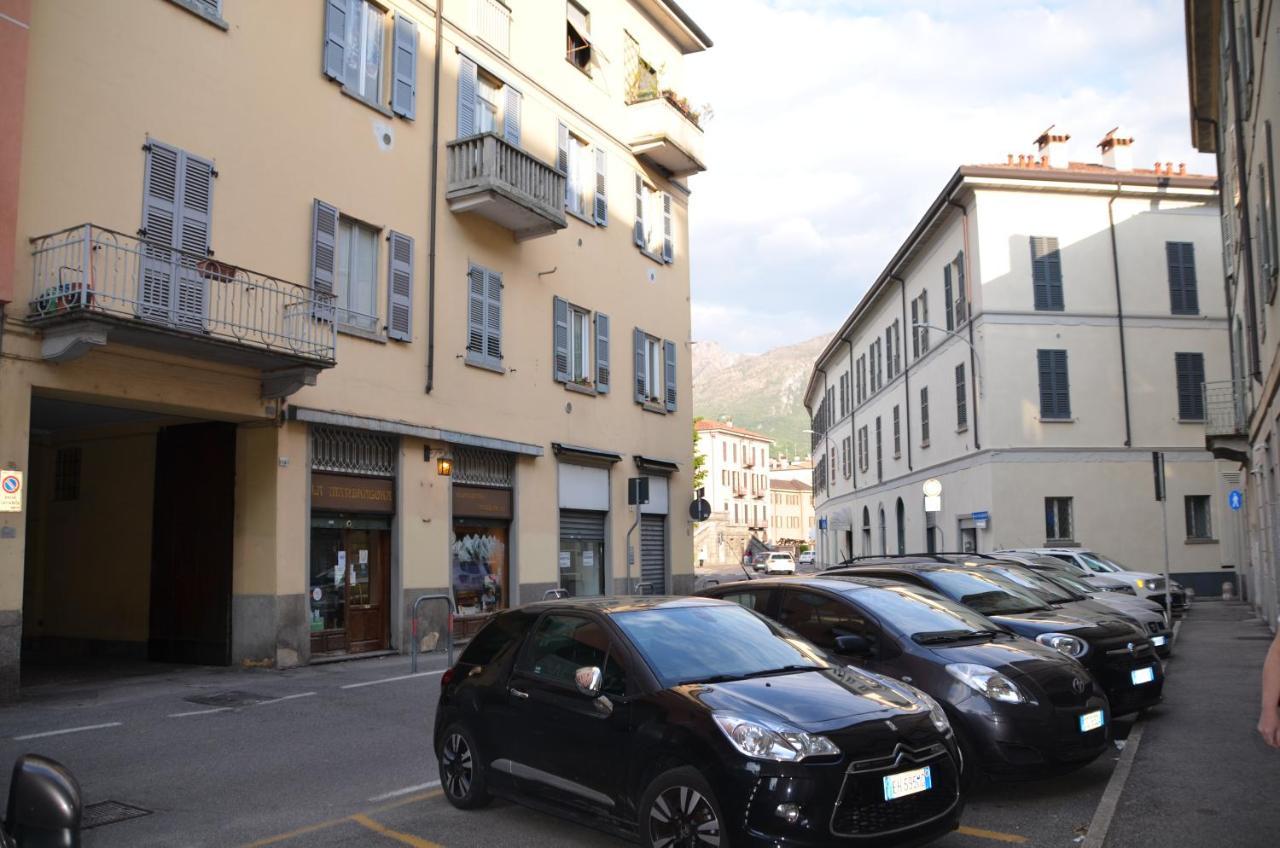 Appartement Casa Imbarcadero à Lecco Extérieur photo