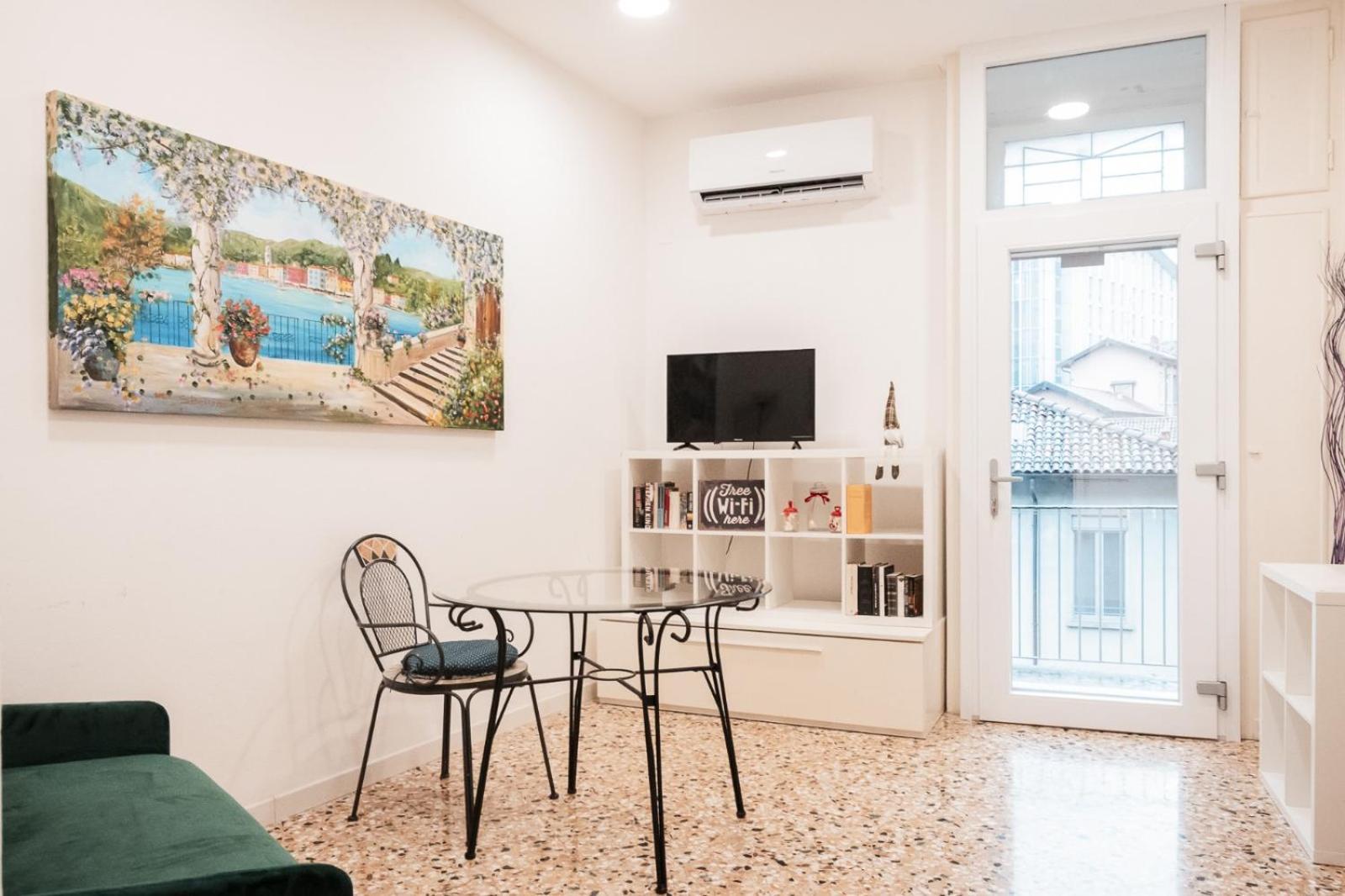 Appartement Casa Imbarcadero à Lecco Extérieur photo
