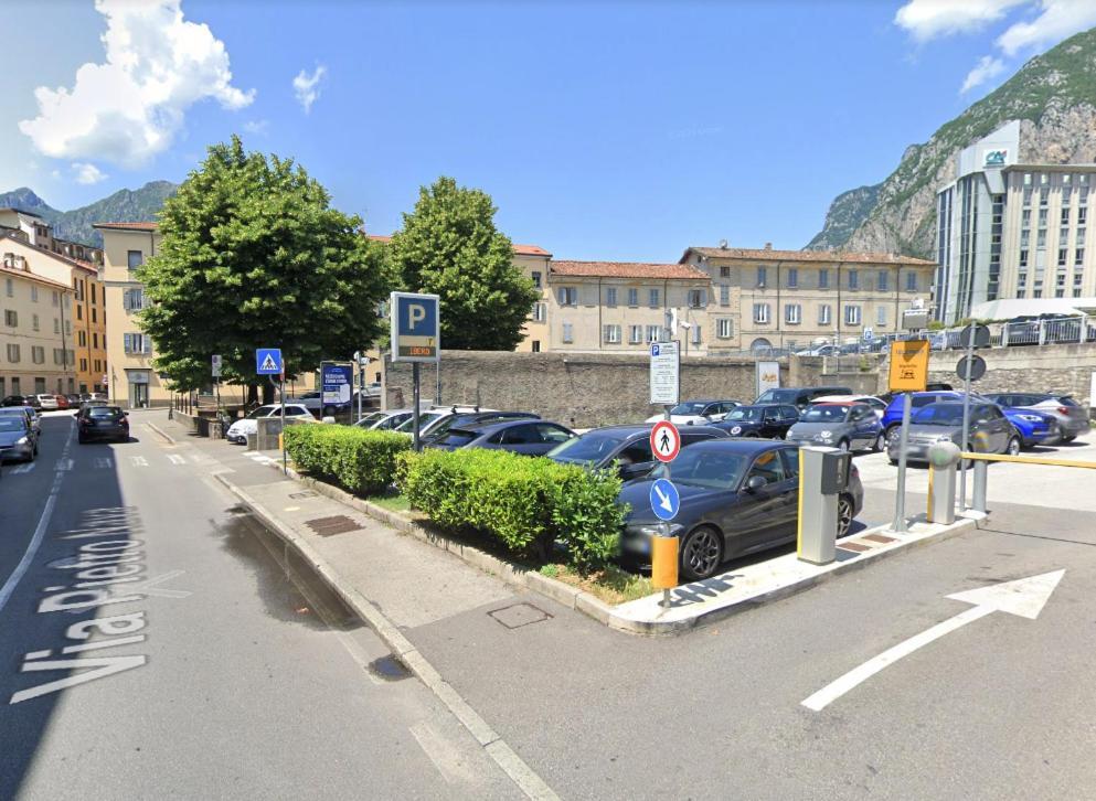 Appartement Casa Imbarcadero à Lecco Extérieur photo